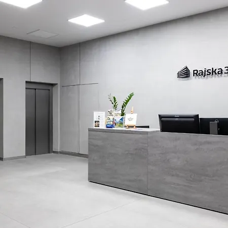 아파트 Rayska Loft By As *